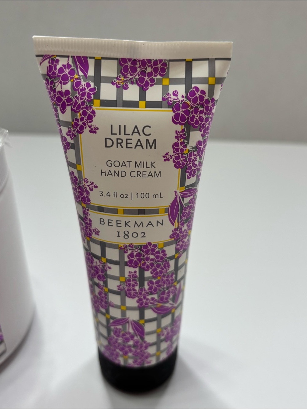 Beekman 1802 Lilac Dream Whipped Body Cream & Hand Cream - Purple Floral - Picture 4 of 6